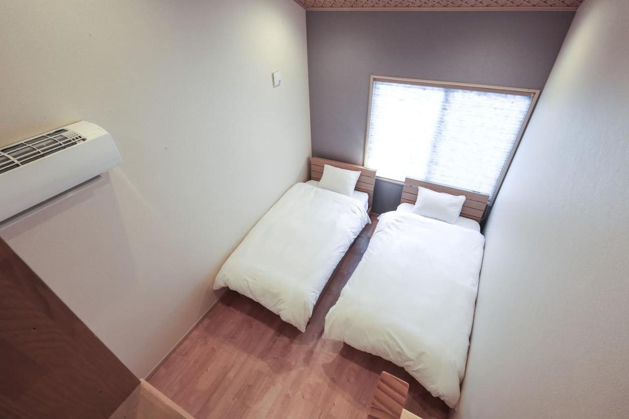 Yadoya Iriyaan Villa โตเกียว ภายนอก รูปภาพ